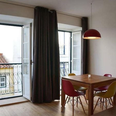 Two Bedroom Apt In Historic Location! Close To The River Lisboa Exterior foto